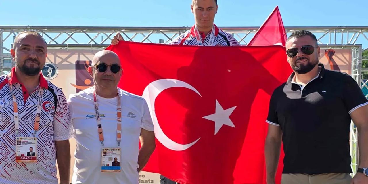 Muhammed Eren Uysal Dünya Şampiyonası’na damga vurdu... 6 altın, 2 dünya rekoru