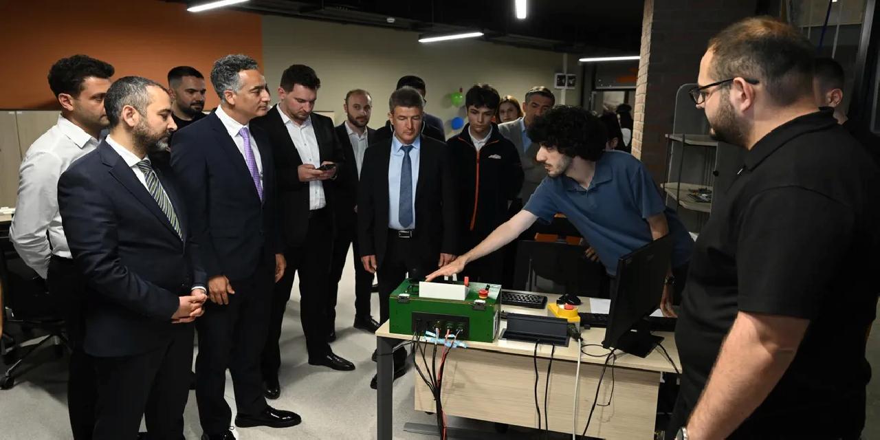 Konya'da “EngıneerHub”ta geleceğin mühendisleri sertifikalandı