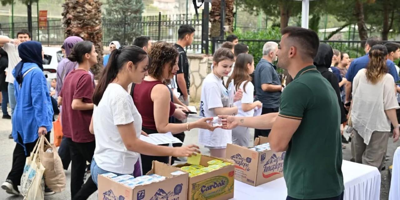 Manisa Büyükşehir, YKS süresince öğrencilerin yanında