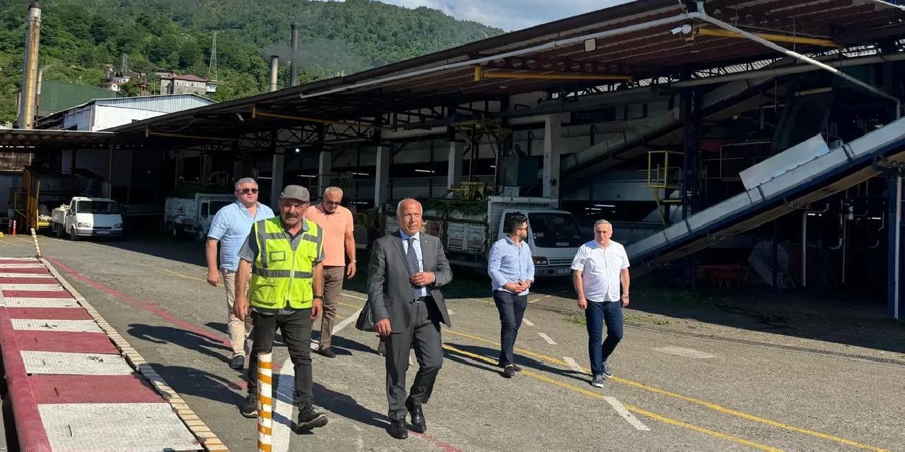 Artvin Ticaret Borsası'ndan çay fabrikası ziyareti