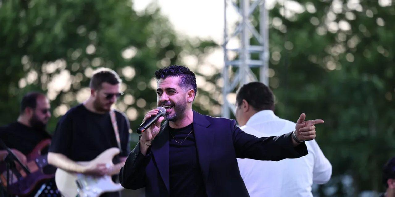 Sakarya'da 90’lar konseri nostalji rüzgârı estirdi
