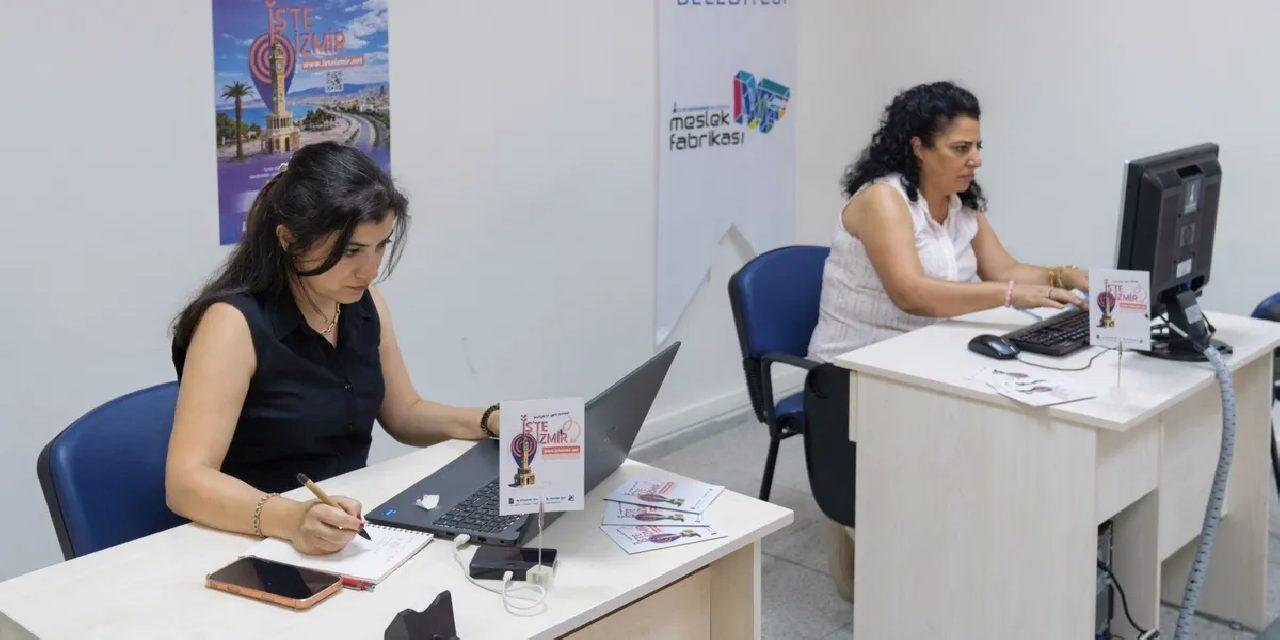 İzmir’de her gün bir kişi işe yerleşiyor