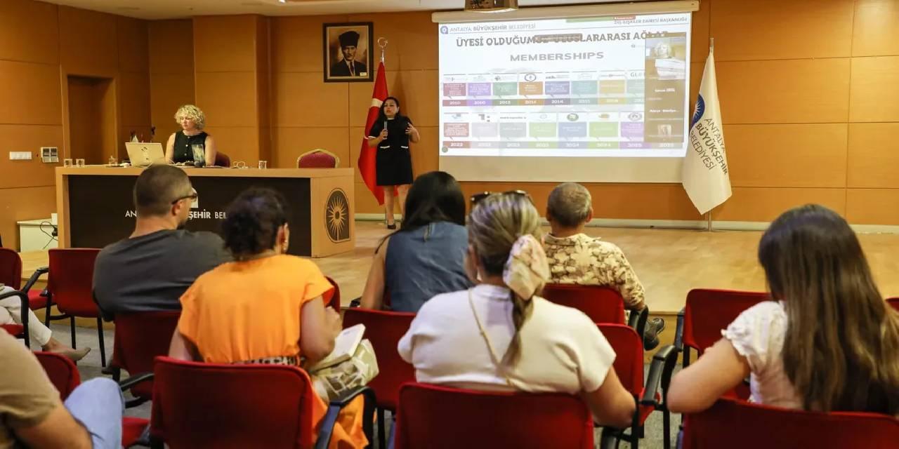 Antalya'da geleceğe yönelik yol haritası değerlendirildi