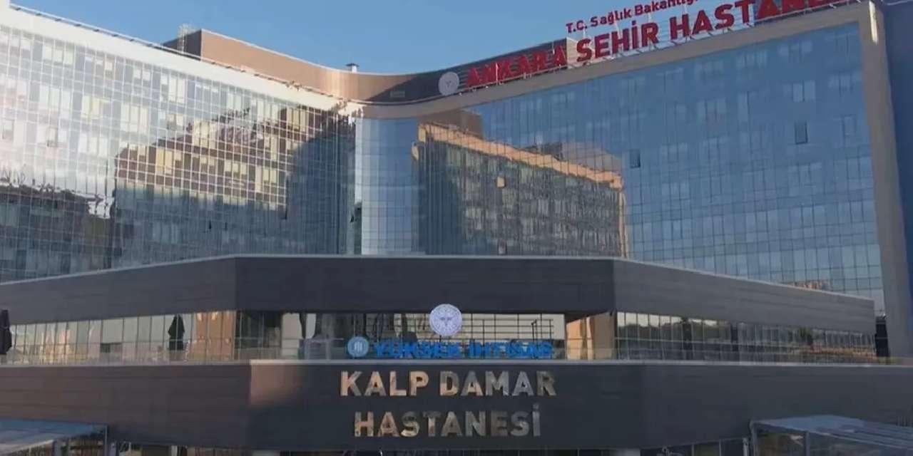 Türkiye’nin ilk yerli kalp-akciğer makinesiyle ilk ameliyat başarıyla gerçekleştirildi