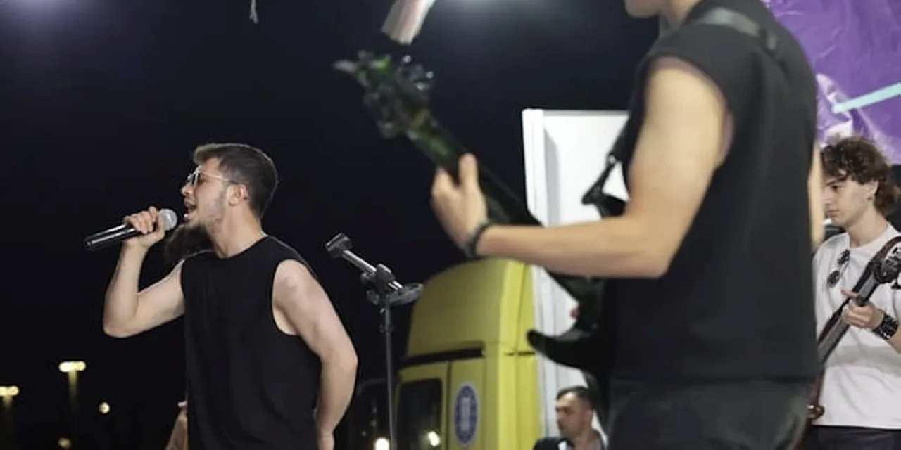 Kütahya’da “Sahne Sende” konserlerine yoğun ilgi