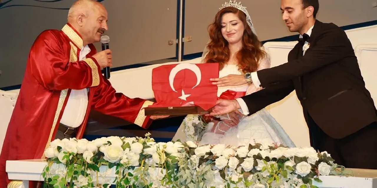Sultan II. Abdülhamid Han’ın torununun nikahını Başkan Büyükgöz kıydı