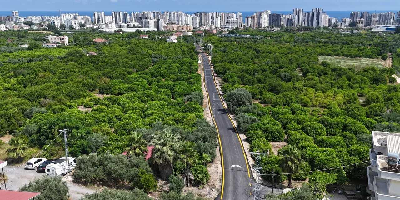 Mersin’de Mezitli ve Toroslar’da yollar yenilendi