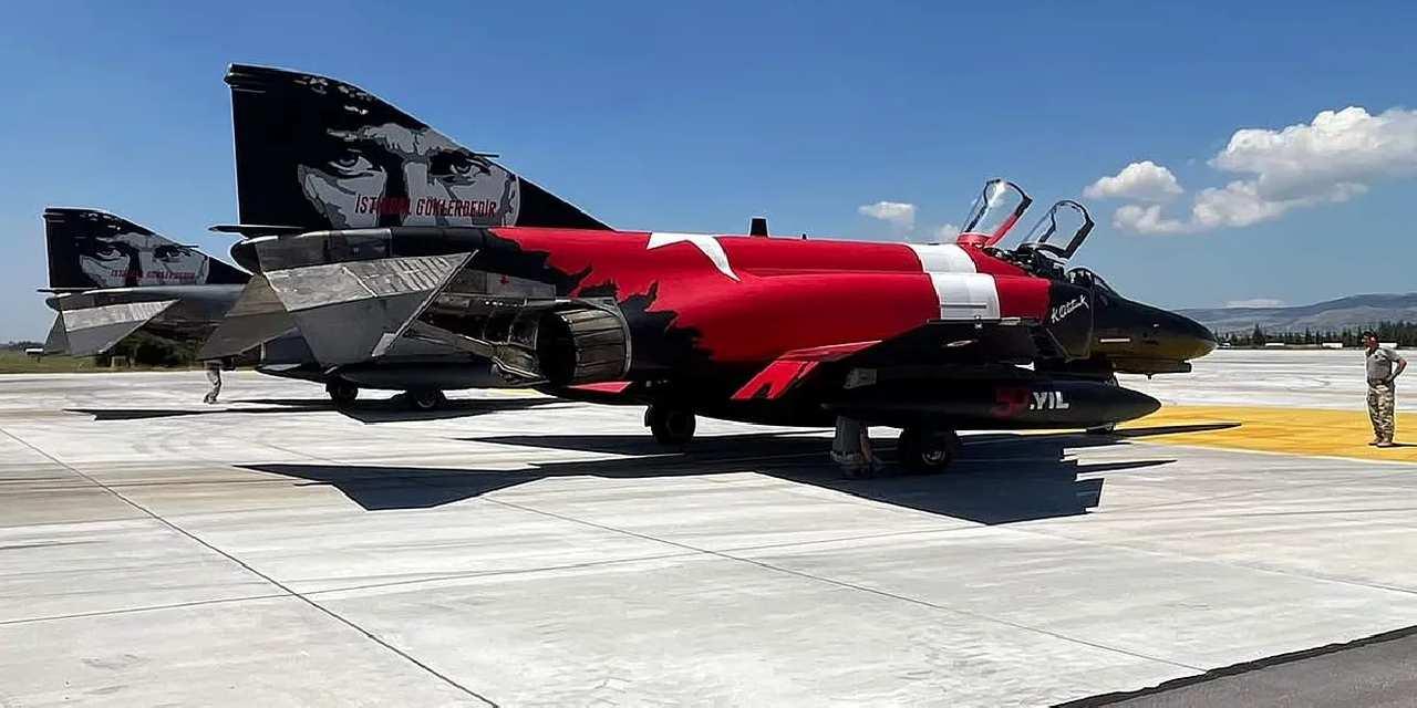 Türk Hava Kuvvetleri’nin efsanevi uçakları Belçika’da sergilendi