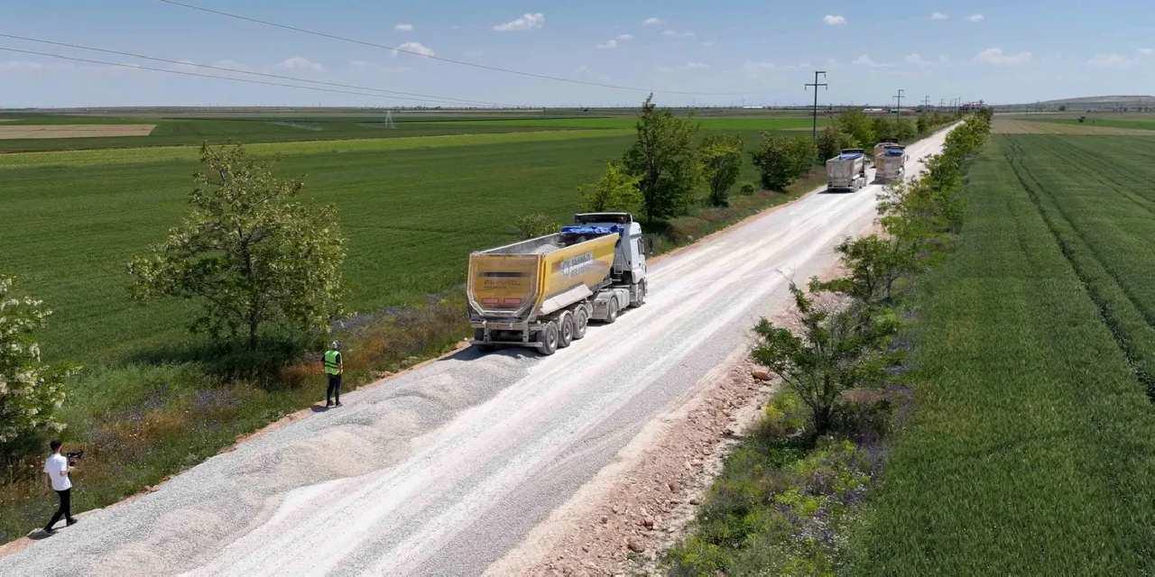 Konya Karatay’da 17,5 kilometrelik yol ağı yenileniyor