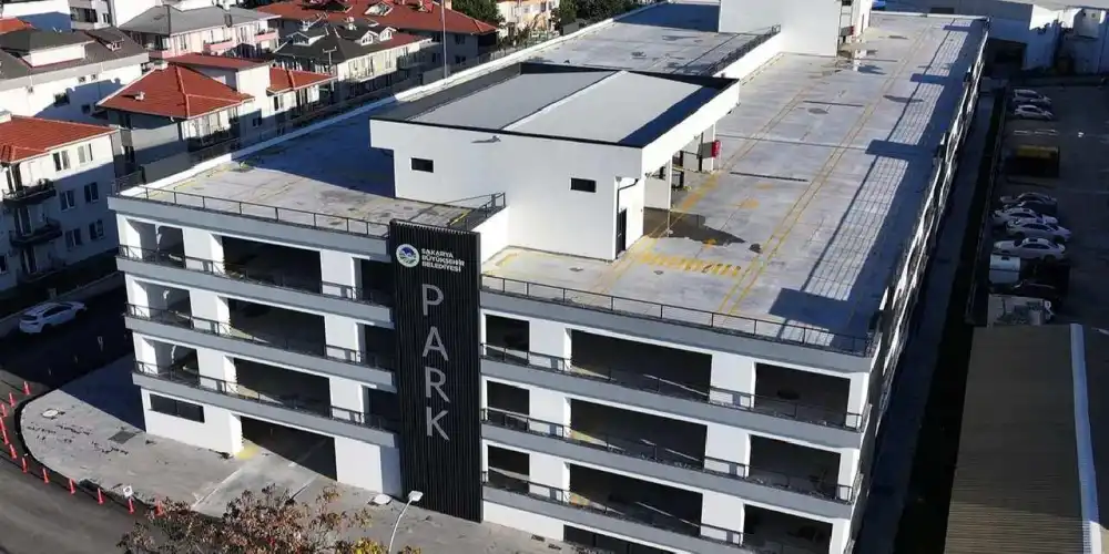 Sakarya'da otopark doluluğu tek tıkla öğrenilebilecek