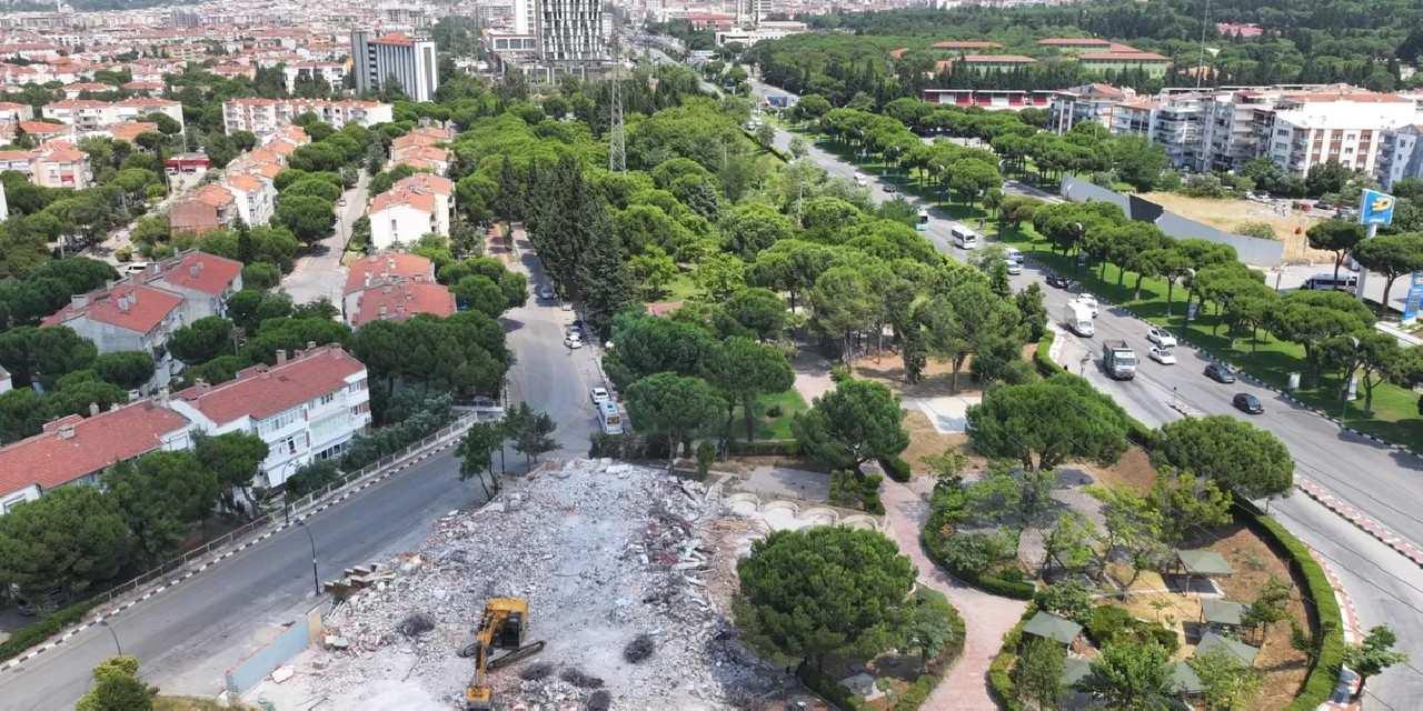 Manisa Yunusemre'ye Büyükşehir'den modern tesis