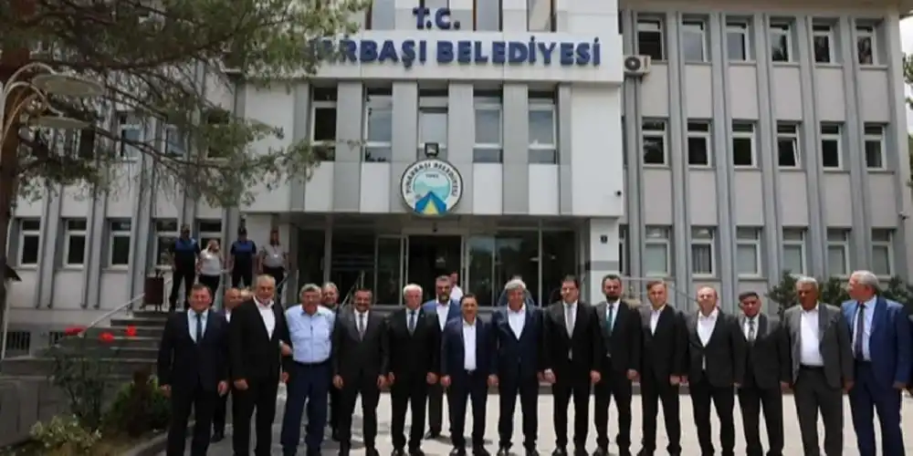 Kayseri Valisi Çiçek'ten Pınarbaşı mesaisi
