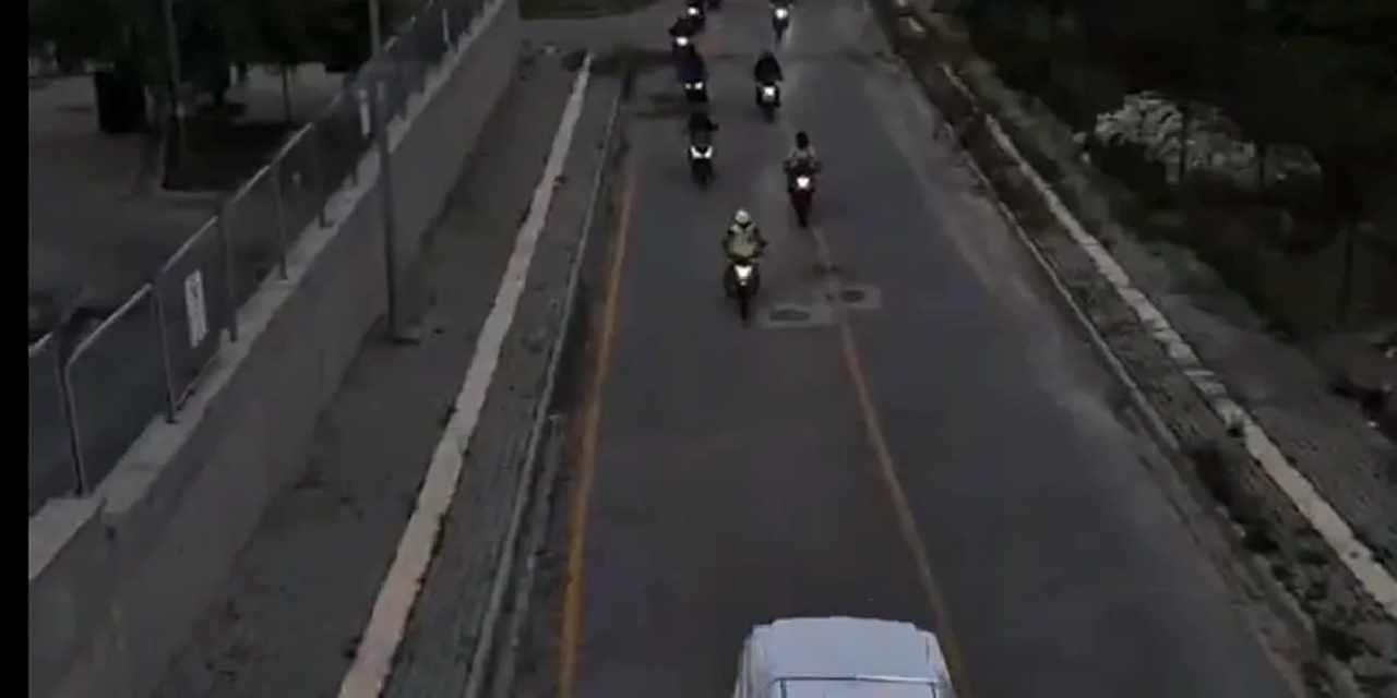 Artvin Jandarması'ndan motosiklet sürücülerine güvenli sürüş eğitimi