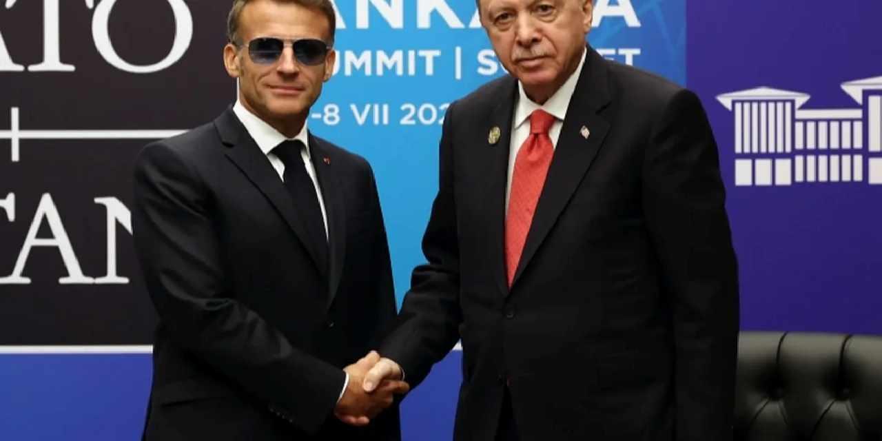 Cumhurbaşkanı Erdoğan, Macron ile bir araya geldi