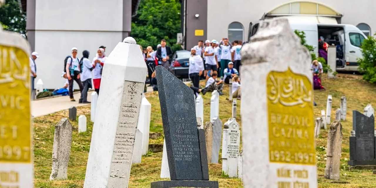 Kocaeli’de ‘Marş Mira Barış’ yürüyüşüne Büyükşehir İmzası