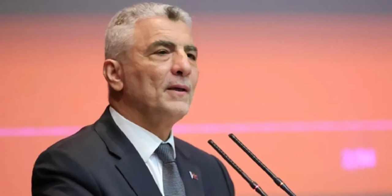 Bakan Bolat'tan 3. çeyrek değerlendirmesi... İhracat beklentisi güçlendi, hedef 282 milyar dolar