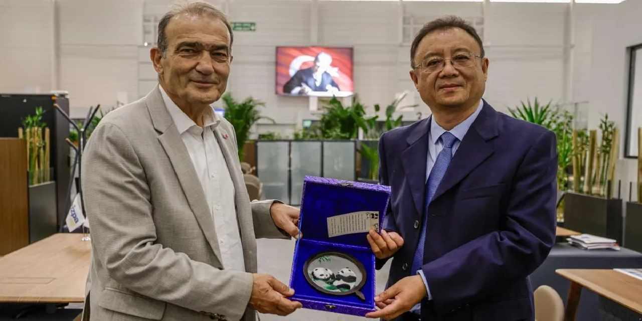 Çin heyetinden İzmir Büyükşehir’e huzurevi övgüsü