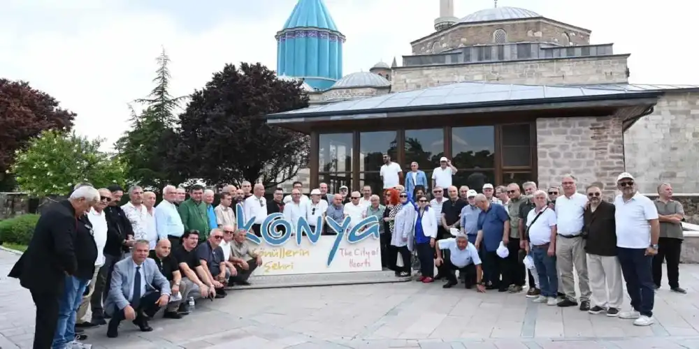 İzmirli STK başkanları ve gazeteciler Konya’ya hayran kaldı