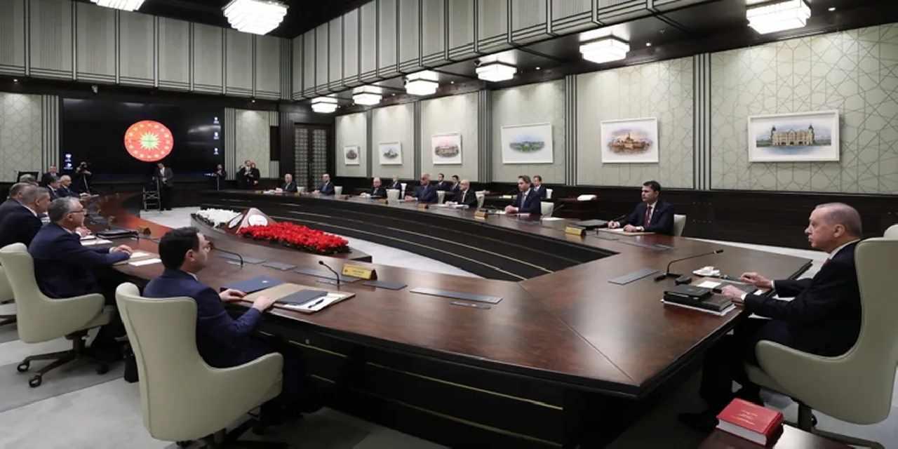 Kabine Beştepe'de toplanıyor... Gündemde NATO, Trump ve ekonomi var