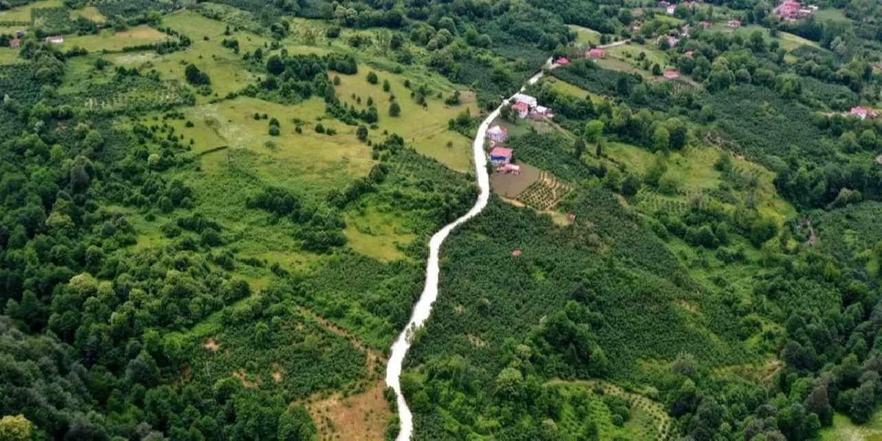 Ordu Büyükşehir Belediyesi Akkuş’ta ulaşımı güçlendiriyor