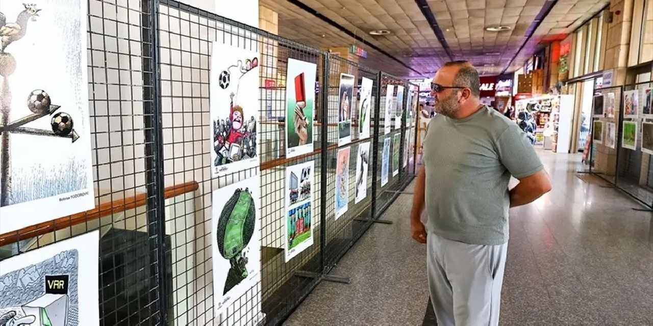Denizli’de Karikatür Sergisi yolcularla buluştu