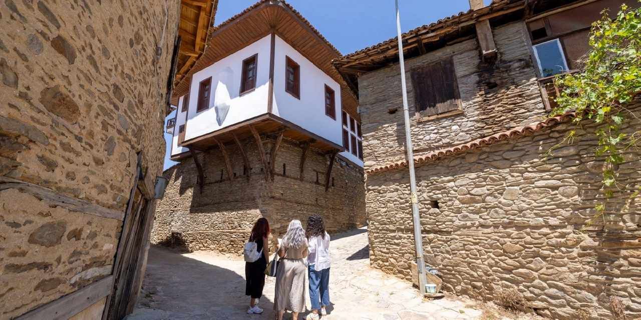 İzmir’in tarihi mirasına koruma kalkanı