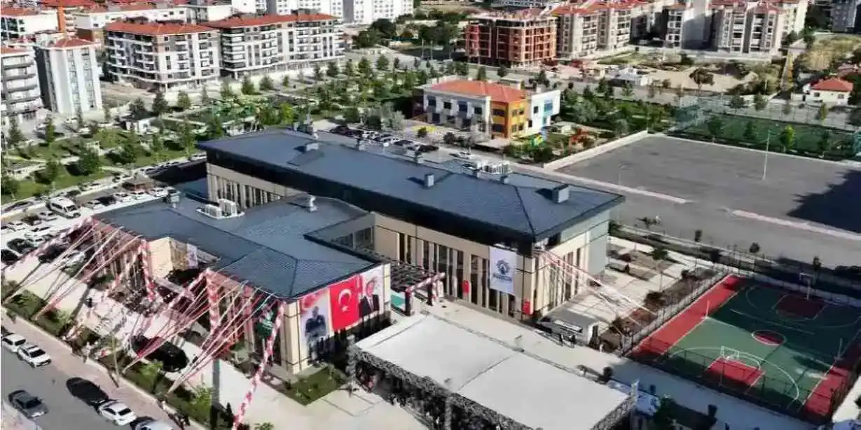 Türkiye'nin en büyük Engelli Aktif Yaşam Merkezi Konya'da hizmete açıldı