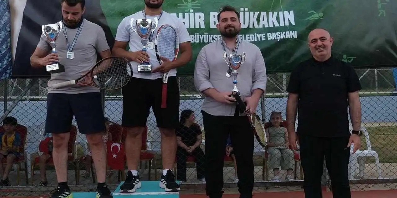 Kocaeli’de raketler korta indi