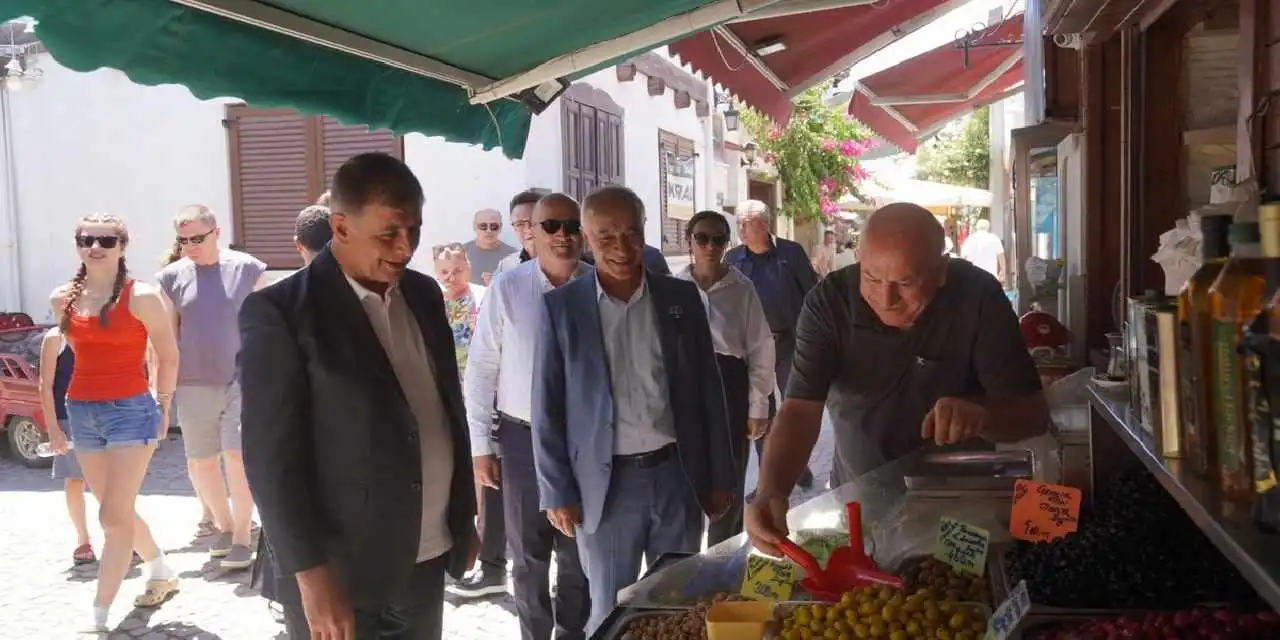 İzmir'de Seferihisar'a hizmet ve yatırım vurgusu