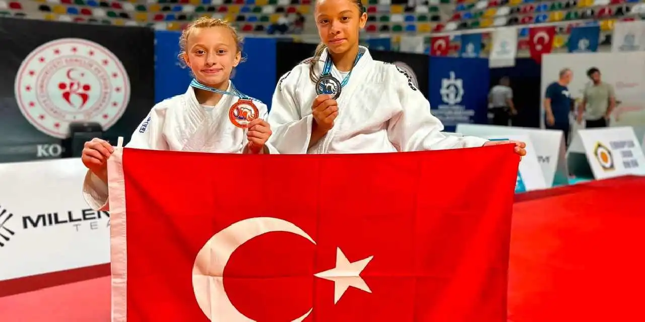 Sakaryalı sporcular judo ve güreşte kürsünün sahibi oldu