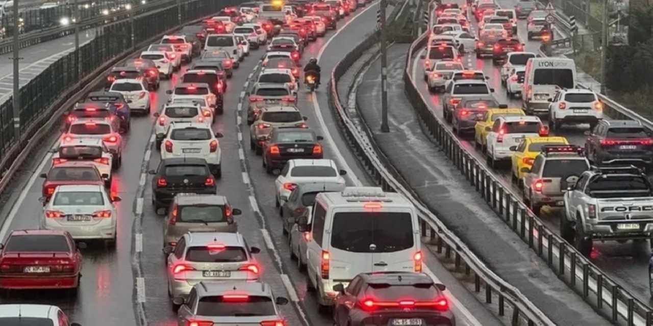 Trafiğe Haziran'da 194 bin 740 yeni taşıt katıldı... Motorlu kara taşıtı 34,5 milyonu aştı