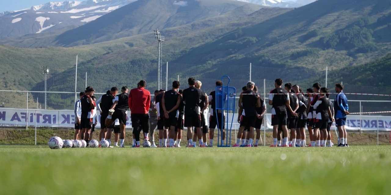 Erciyes Yüksek İrtifa Kamp Merkezi spor kulüplerinin gözdesi oldu