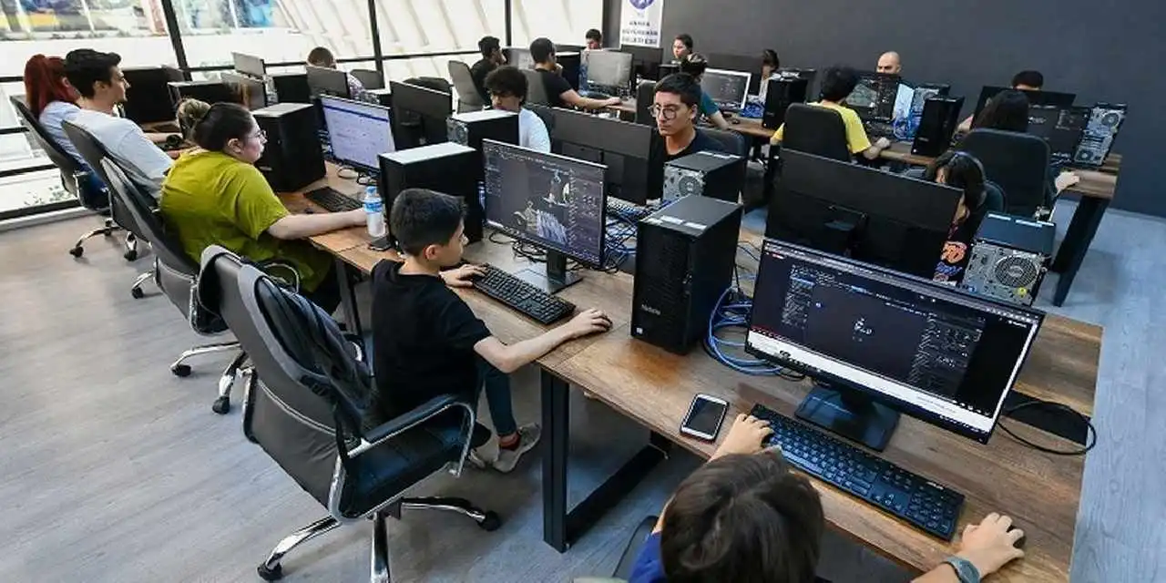 Ansera TechBridge Akademi'de yeni dönem başlıyor