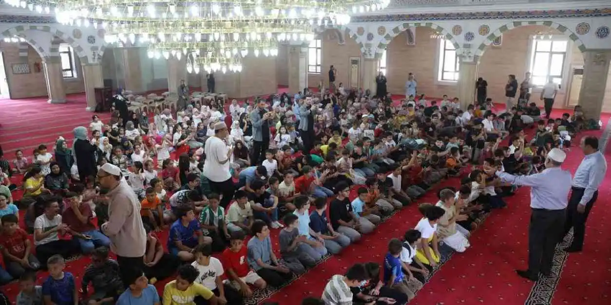 Konya'da öğrencilerin Yaz Kur’an Kursu heyecanı