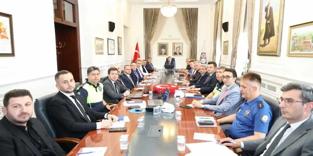 Trabzon’da ulaşım güvenliği masaya yatırıldı