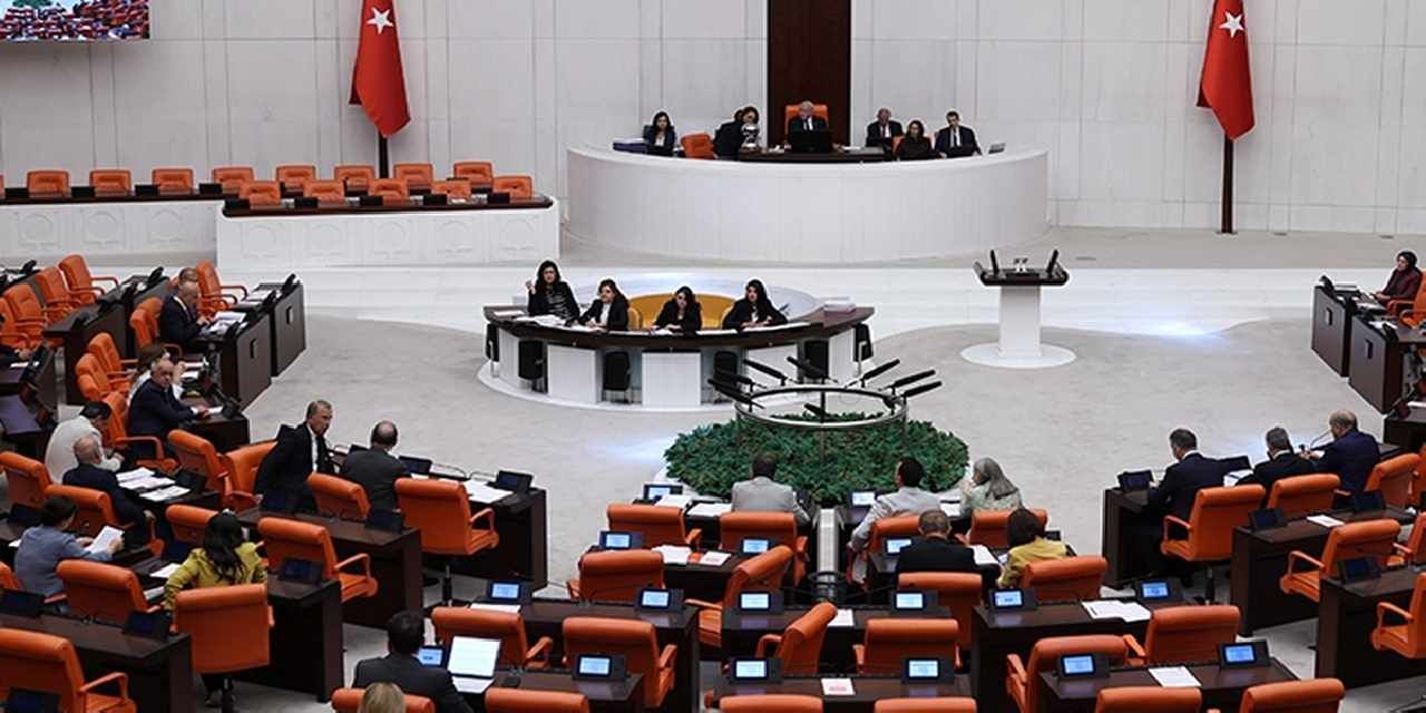 En düşük emekli aylığı düzenlemesi görüşülüyor...  İlk 7 madde kabul edildi