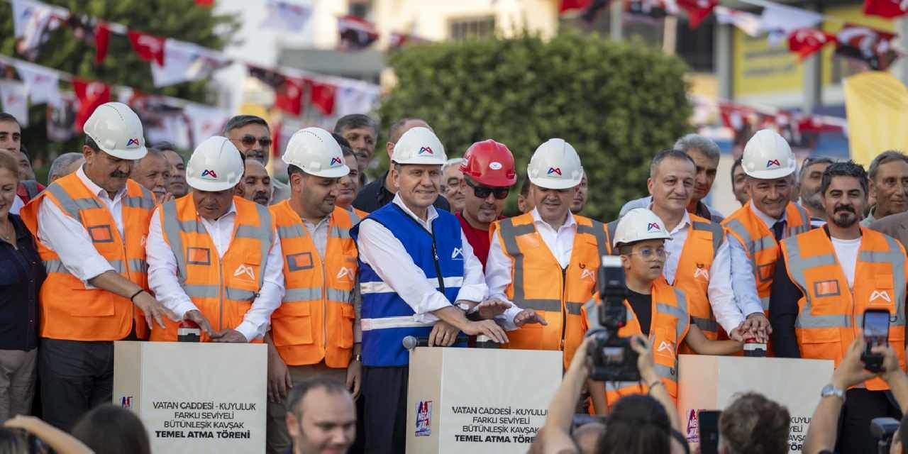 Mersin’de ulaşım için dev yatırım! Vatan Caddesi-Kuyuluk Kavşağı’nın temeli atıldı