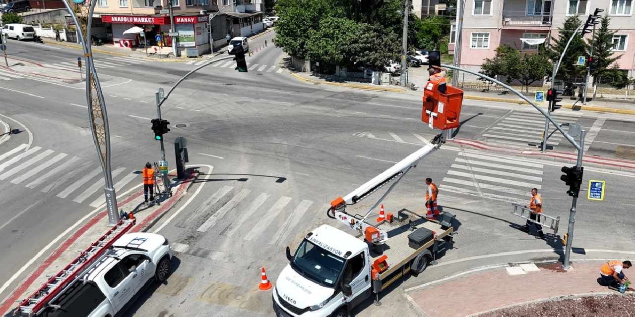 Kocaeli’de güvenli yolculuk için Büyükşehir mesaide