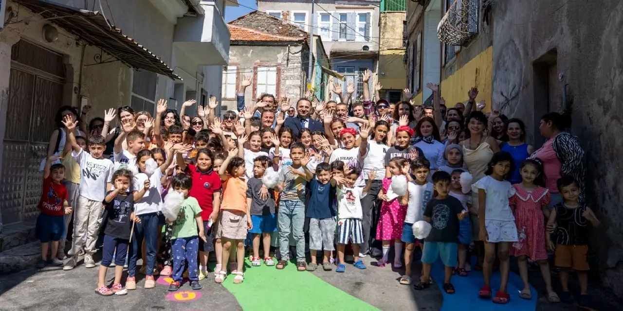 Çocuk dostu İzmir için ortak adım