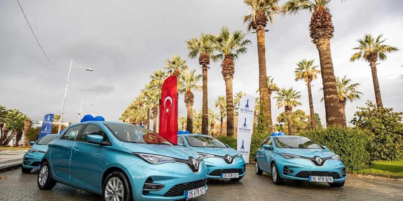İzmir’in elektrikli araç filosuyla 25 milyon lira tasarruf