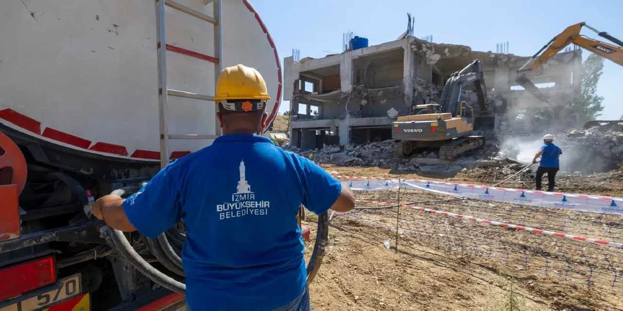 İzmir’de imar mevzuat aykırılığına taviz yok