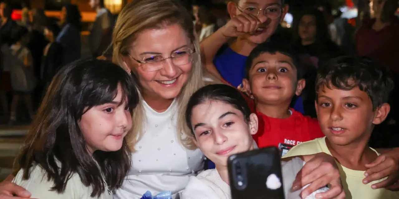 Bakırköy'de Açık Hava Sinema keyfi tam gaz