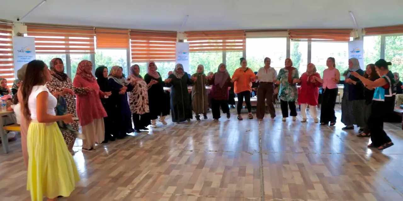 Hayat tecrübelerini geleceğe aktarıyorlar