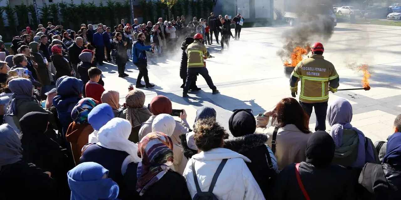 Kocaeli Büyükşehir’in SİDEM’i 129 bin kişiyi afetlere hazırladı