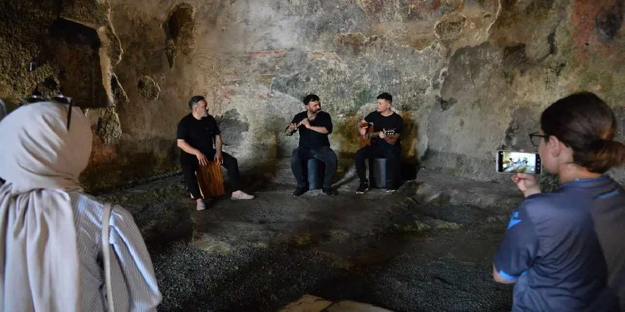 Trabzon’un tarihi mekanlarında müzik dinletileri başlıyor