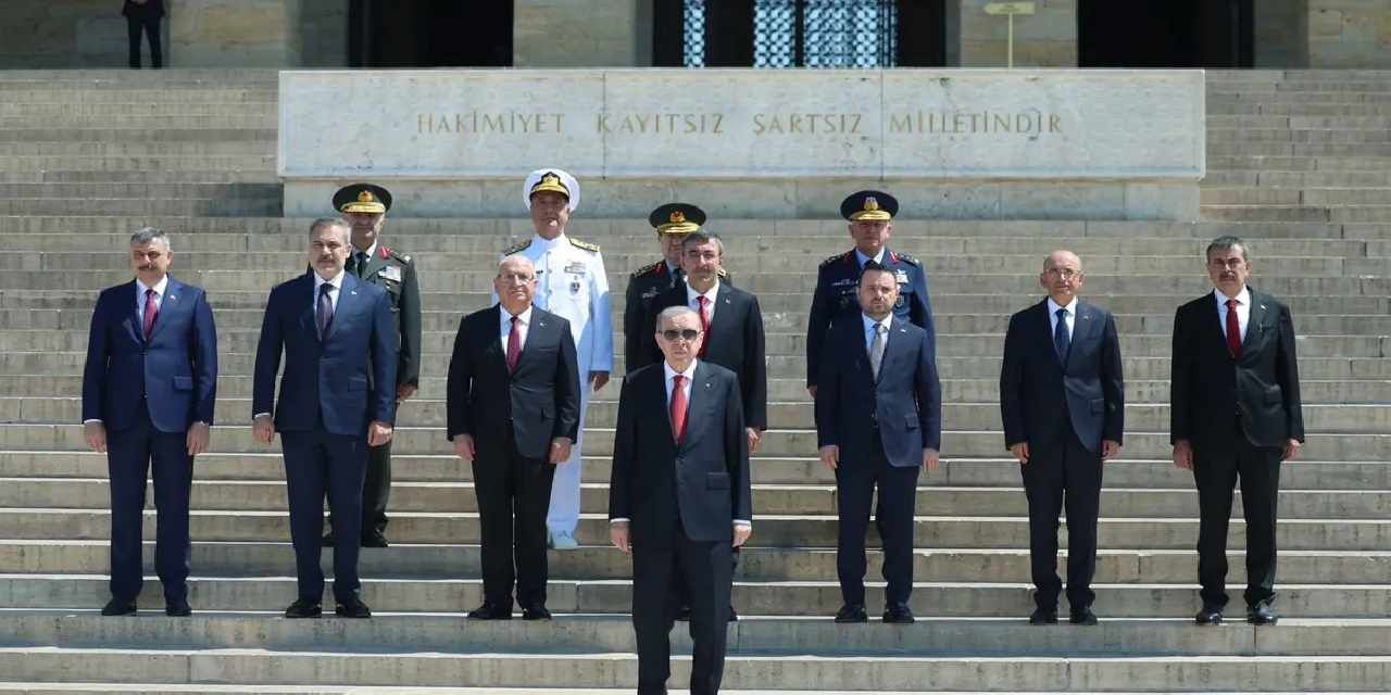 YAŞ kararları açıklandı! 25 general ve amiral terfi etti... Hava Kuvvetleri Komutanı değişti