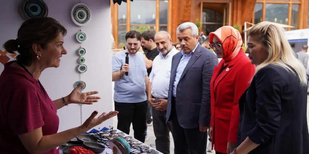 Rize Yaşayan Miras Şöleni coşkuyla başladı