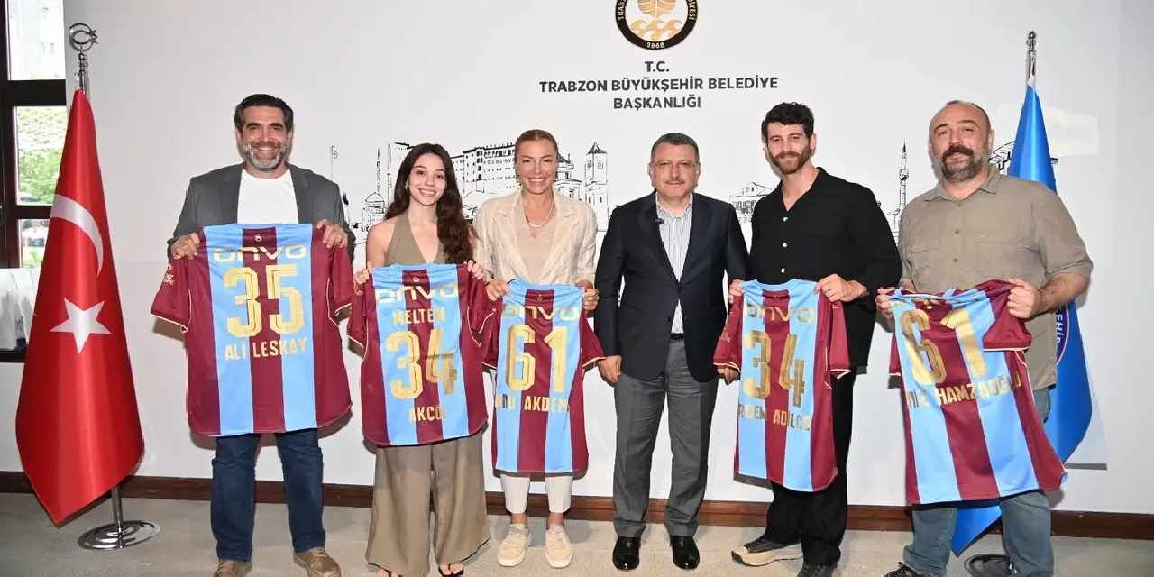 Başkan Genç, “Sevdam Karadeniz” ekibini ağırladı! Film Festivali Aralık’ta