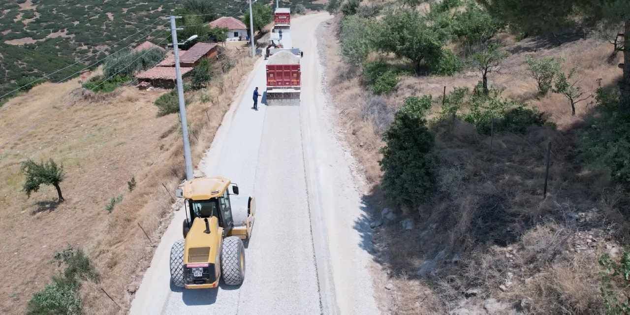 Manisa Büyükşehir’den Kula’da 12,5 kilometrelik yol hamlesi