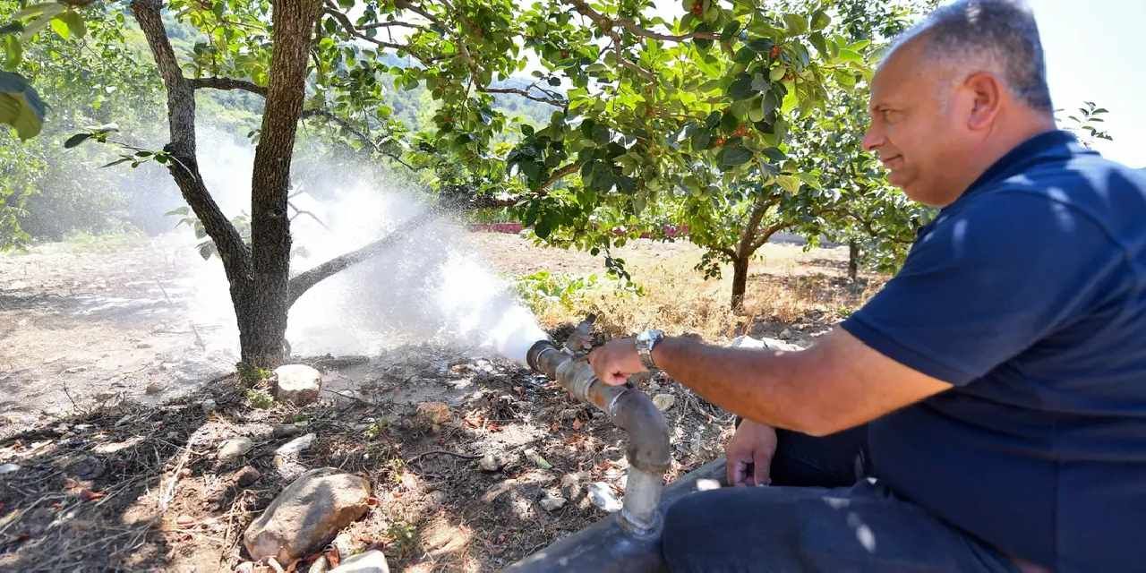 Mersin’de Takanlı’ya sulama borusu desteği